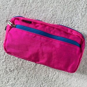 5/$25 Vintage 90s Hilroy Neon Pink and Blue Pencil Bag Case